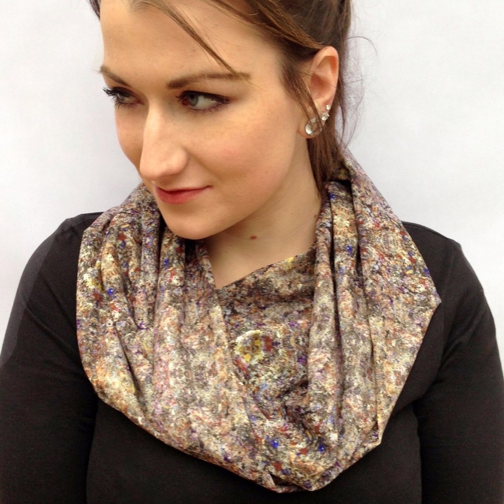 Handmade infinity scarf for spring 🌸